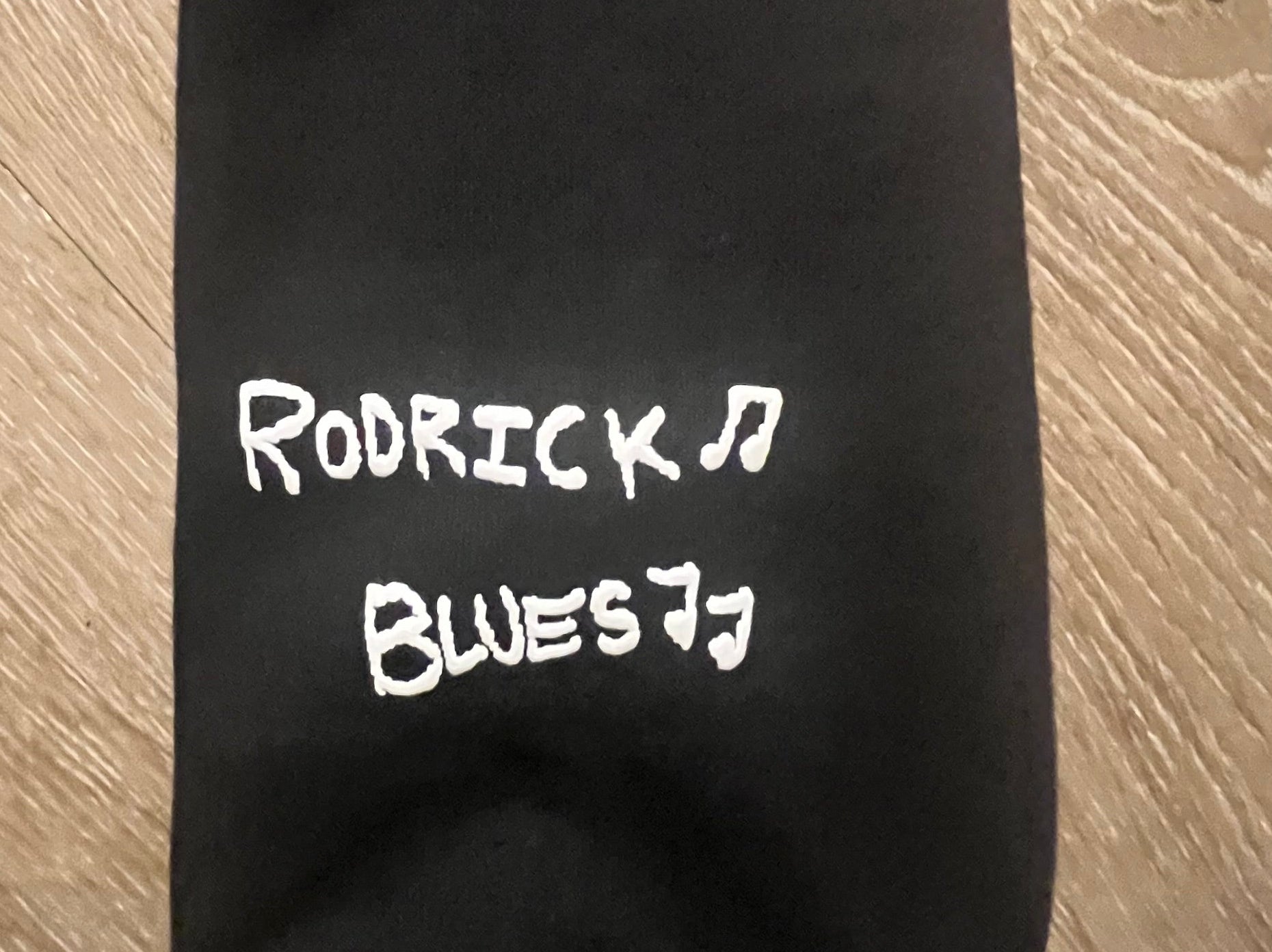 Rodrick Blues (solid black)